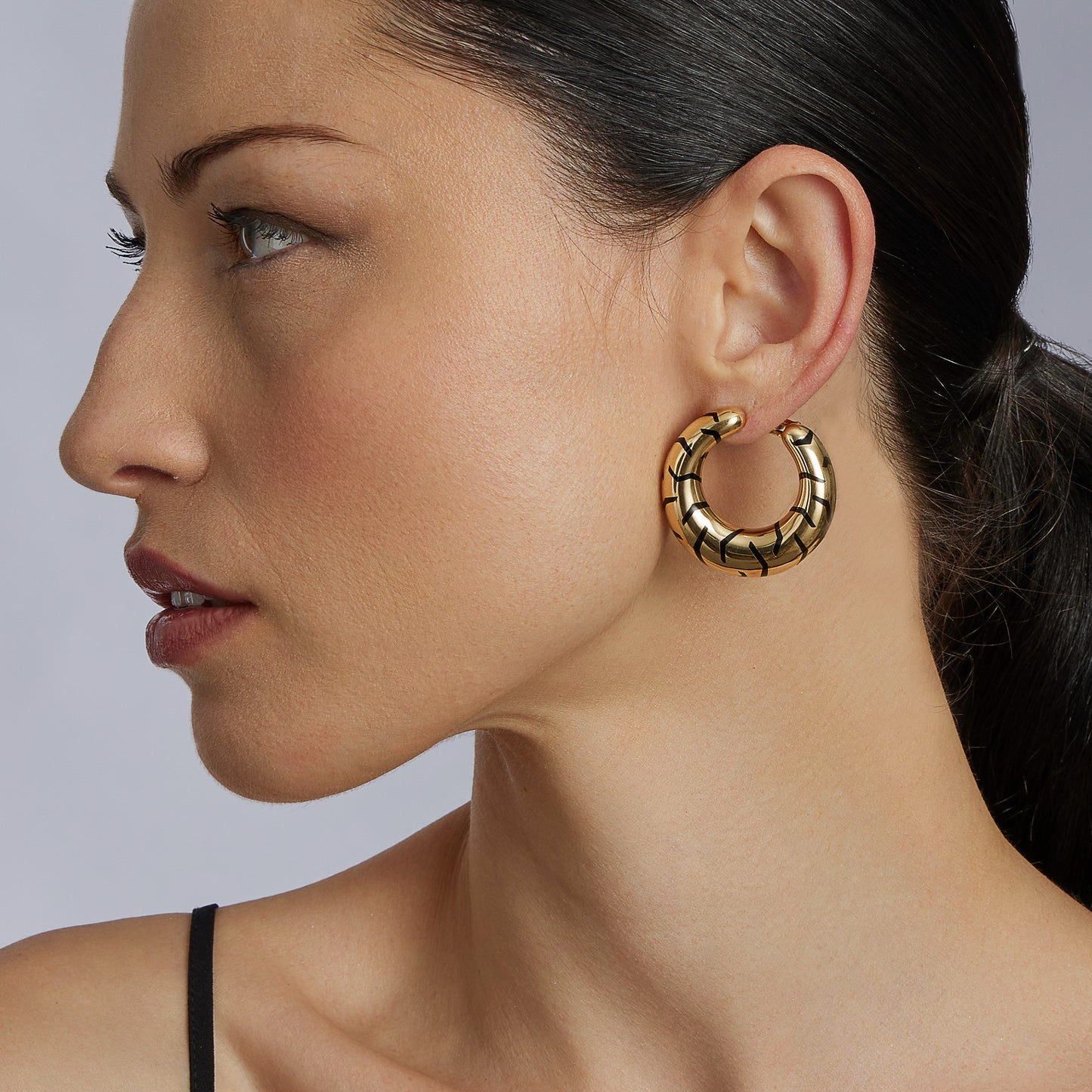 Macklowe Gallery Cartier Paris Tiger Stripe Hoop Earrings 
